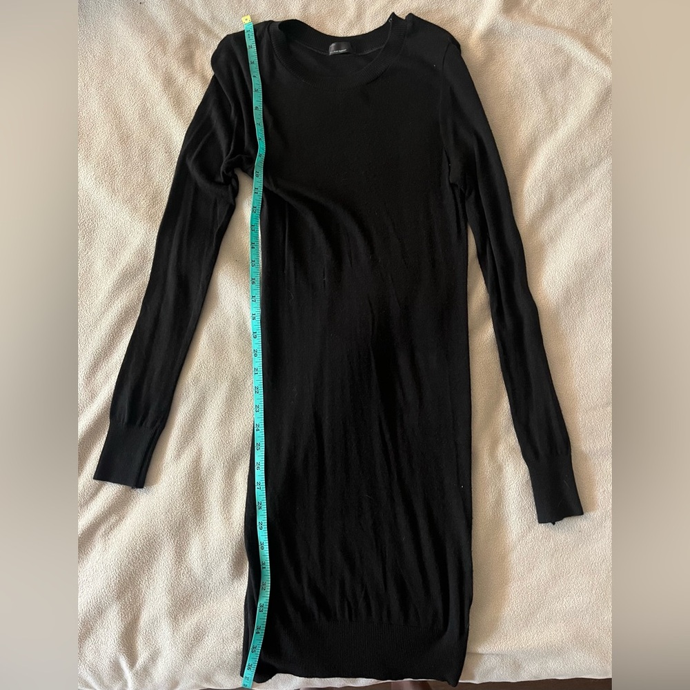 Long American Apparel Sweater